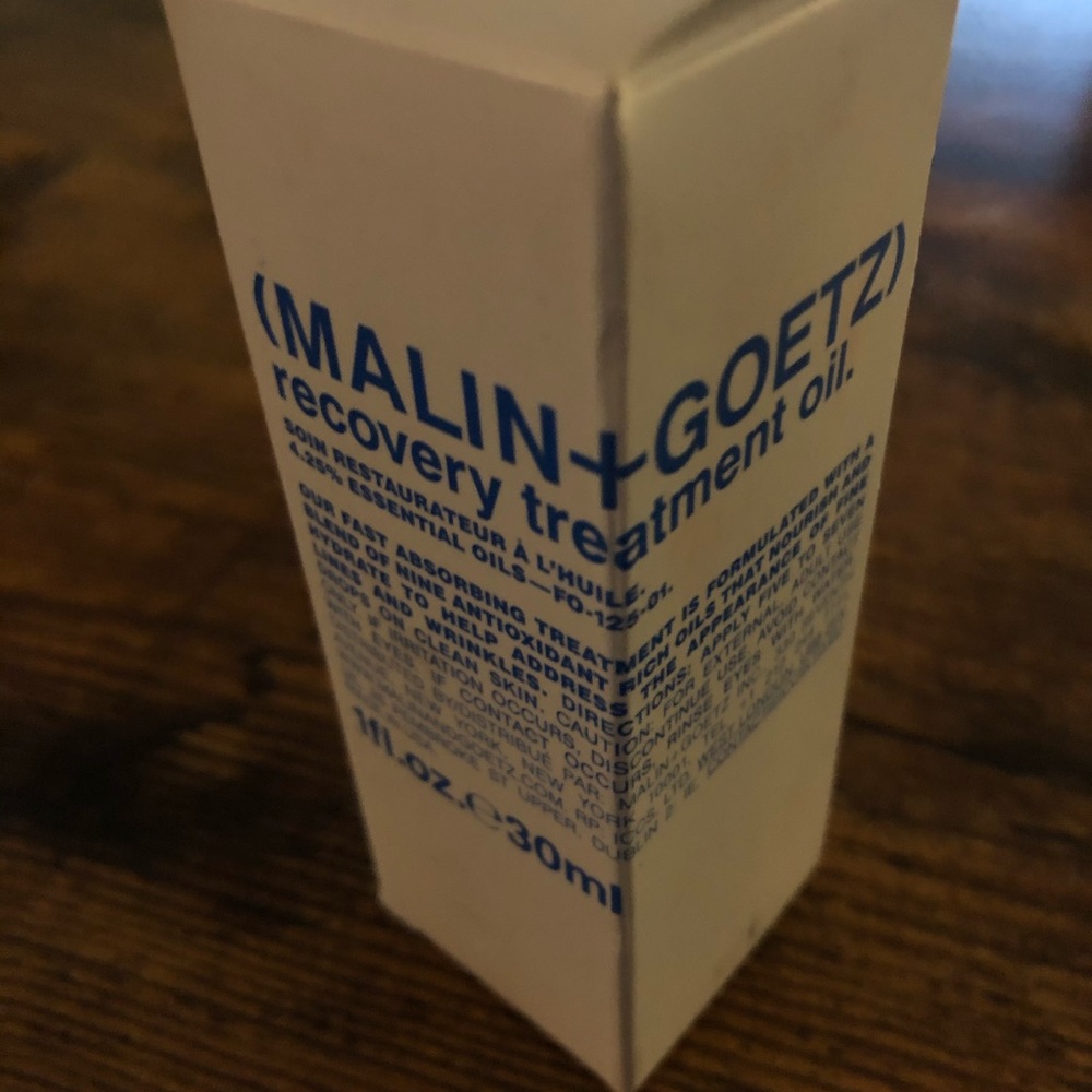 Malin + goetz recovery treatment oil- new